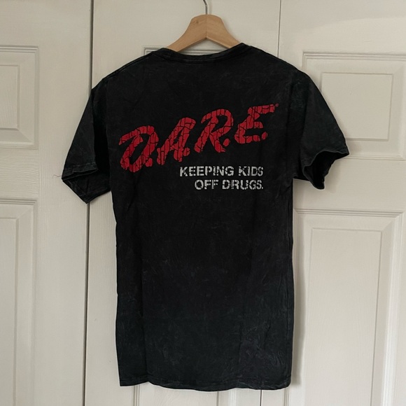 D.A.R.E Vintage Wash Tee - Picture 3 of 4